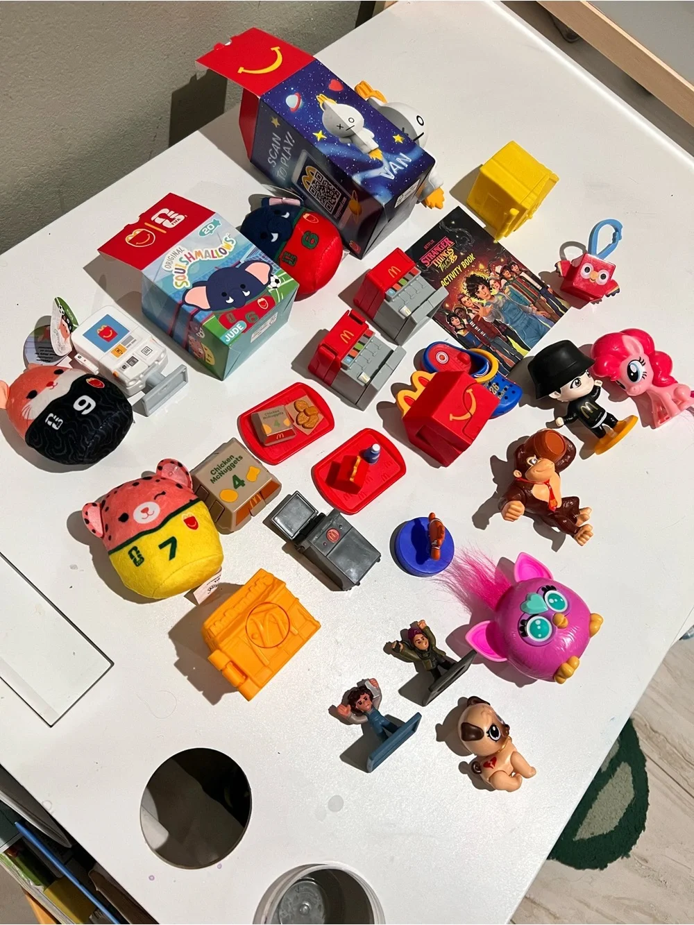Assorted McDonalds Variety Pack Random Lot Of Toys Mixed